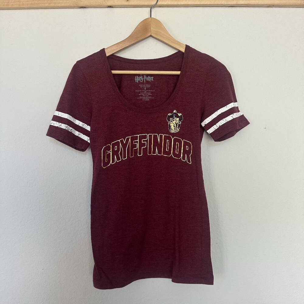 Gryffindor Jersey-style T-shirt